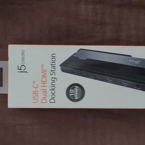 J5Create JCD542 USB-C Dual HDMI Docking Station